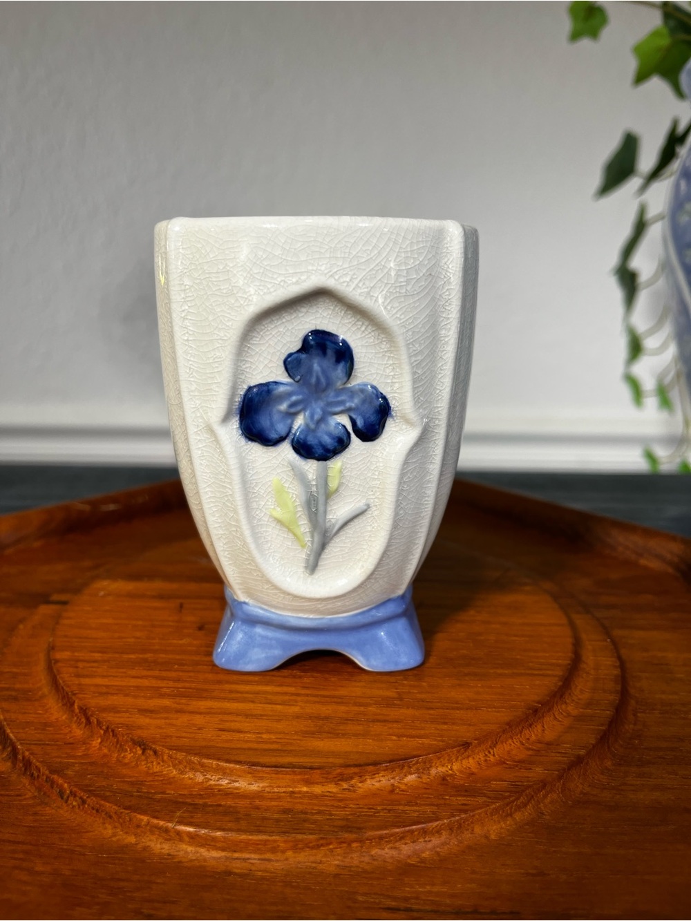 vintage mid-century ceramic bud vase distributed by Saturday Knight Ltd.